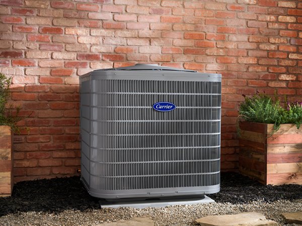 Performance™ 18 Heat Pump with InteliSense™ Technology